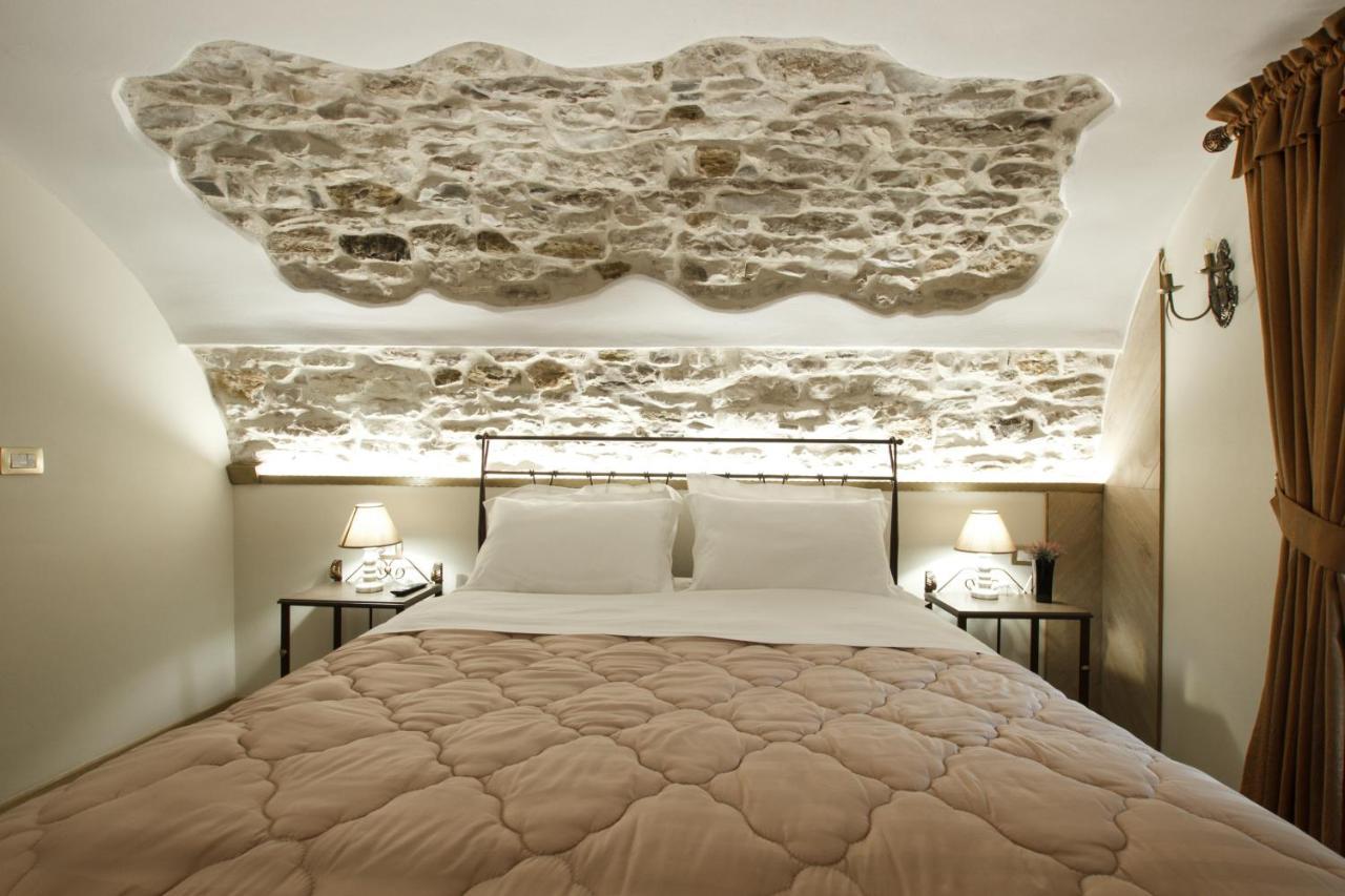 Hotel Ss Kekezi Gjirokaster Ngoại thất bức ảnh